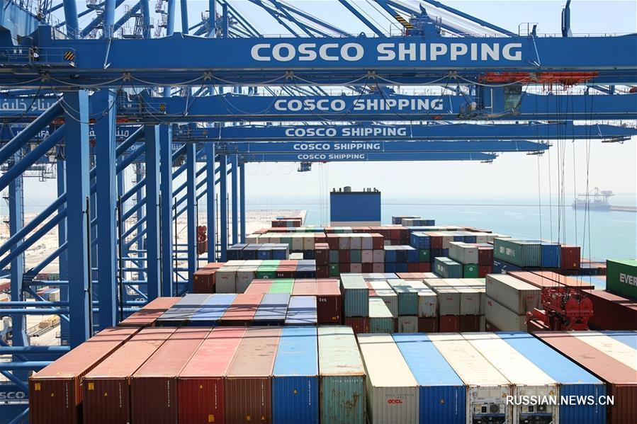 Китайский суперконтейнеровоз COSCO Shipping Solar прибыл в ОАЭ